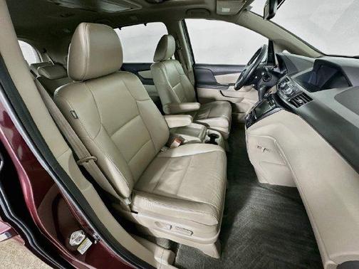 Dark Cherry Pearl 2015 Honda Odyssey Touring Elite