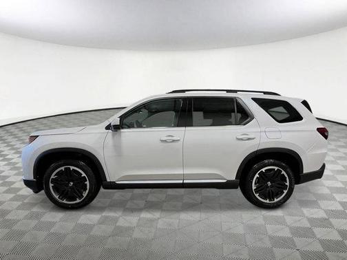 Platinum White Pearl 2026 Honda Pilot Touring