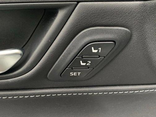 2024 Toyota Venza Nightshade