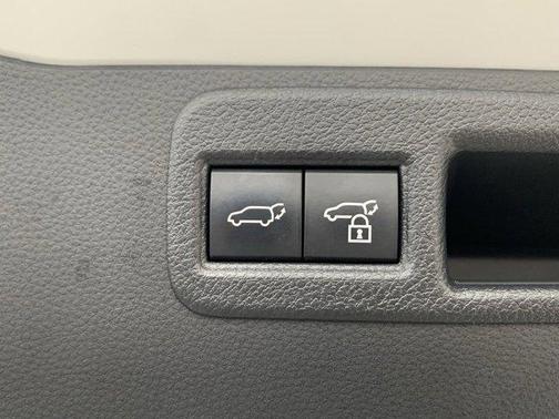 2024 Toyota Venza Nightshade