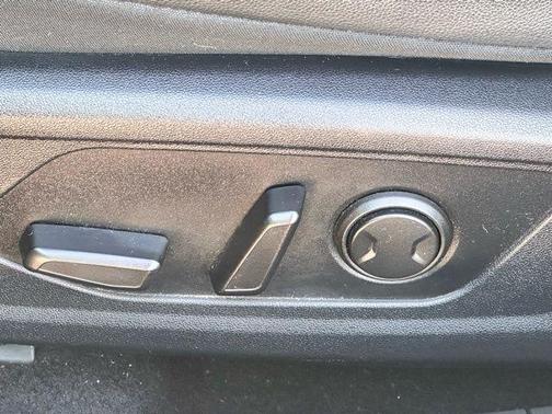 2023 Hyundai ELANTRA HEV Limited