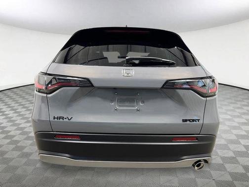 Urban Gray Pearl 2027 Honda HR-V Sport