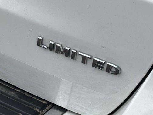Bright White Clearcoat 2017 Jeep Grand Cherokee Limited