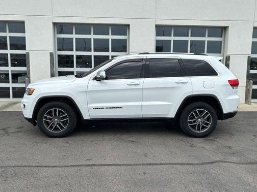 Bright White Clearcoat 2017 Jeep Grand Cherokee Limited