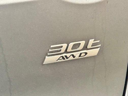 2018 Jaguar F-PACE 30t R-Sport