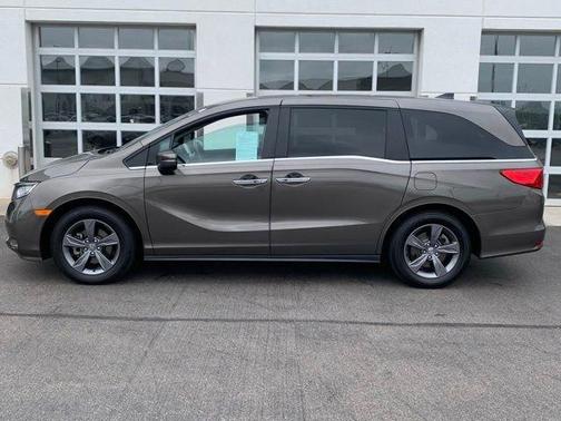 Pacific Pewter Metallic 2023 Honda Odyssey EX