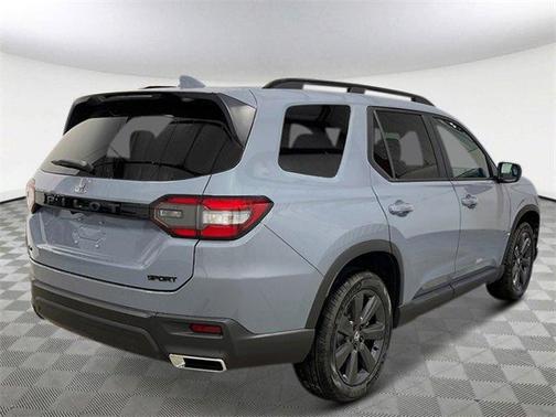 2025 Honda Pilot Sport