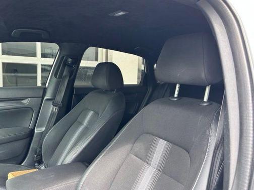 Platinum White Pearl 2022 Honda Civic Sport