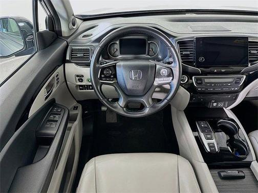 2019 Honda Pilot Touring 7-Passenger