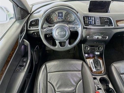 2018 Audi Q3 2.0T Premium Plus