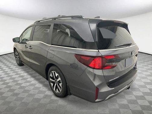 Modern Steel Metallic 2026 Honda Odyssey EX-L