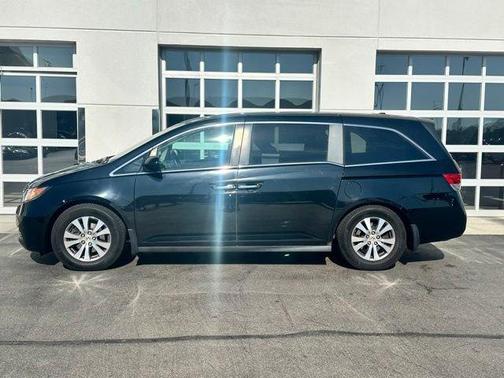 Crystal Black Pearl 2014 Honda Odyssey EX-L