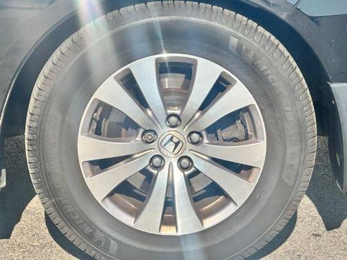 Crystal Black Pearl 2014 Honda Odyssey EX-L