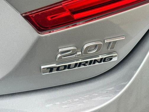 Lunar Silver Metallic 2018 Honda Accord Touring 2.0T