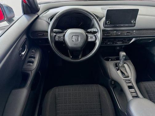 Milano Red 2025 Honda HR-V Sport