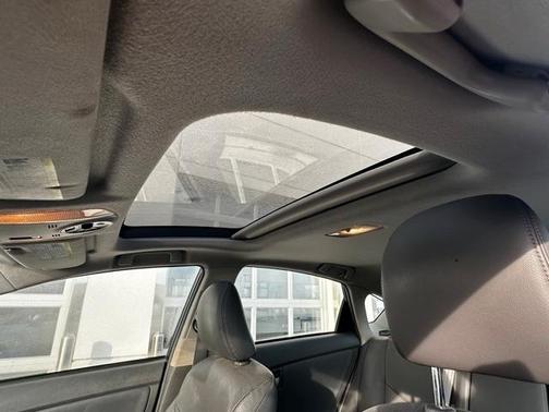 2010 Toyota Prius IV