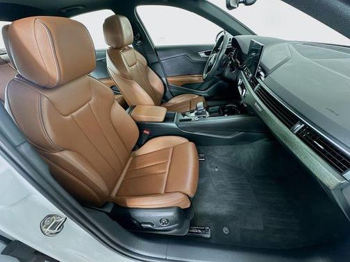 2020 Audi A4 40 Premium Plus