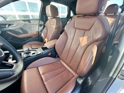 2020 Audi A4 40 Premium Plus