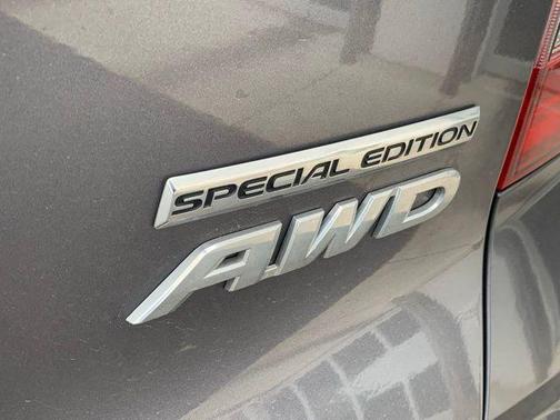 Modern Steel Metallic 2022 Honda Pilot Special Edition