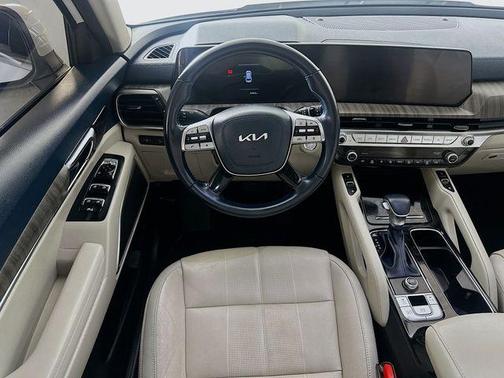 Glacial White Pearl 2023 Kia Telluride EX