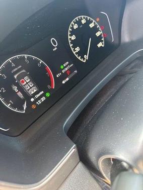 Platinum White Pearl 2025 Honda Pilot TrailSport