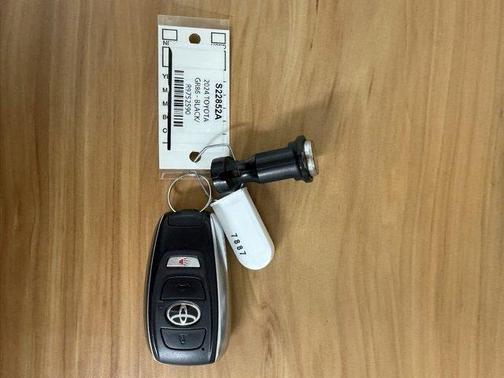 2024 Toyota GR86 Premium