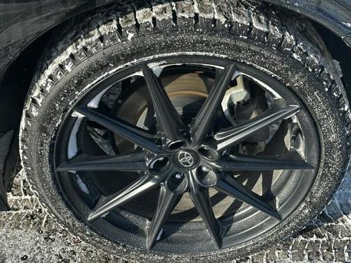 2024 Toyota GR86 Premium