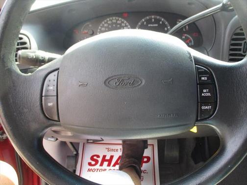 2001 Ford F-150 Lariat