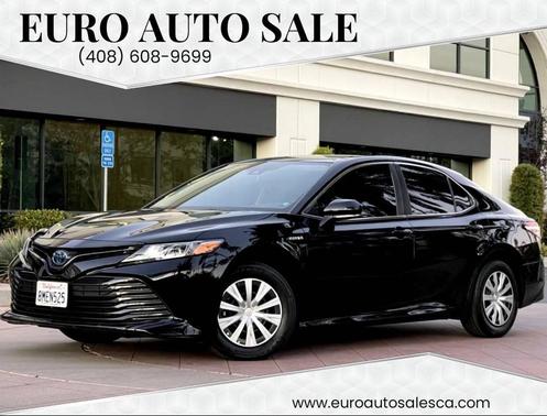 2019 Toyota Camry Hybrid SE