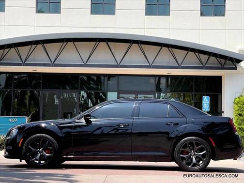 2022 Chrysler 300 S