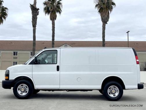 2020 Chevrolet Express 3500 RWD 3500 Regular Wheelbase WT