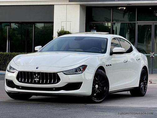 2018 Maserati Ghibli Base