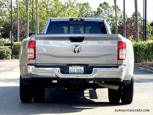2024 RAM 3500 Tradesman Crew Cab 4x4 8' Box