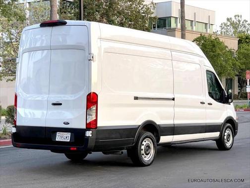 2022 Ford Transit-250 Base