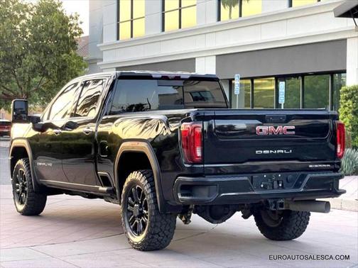 2021 GMC Sierra 2500 Denali