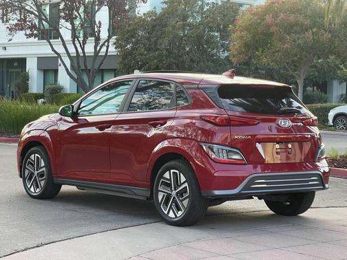 2022 Hyundai KONA EV Limited