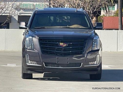 2017 Cadillac Escalade ESV Platinum