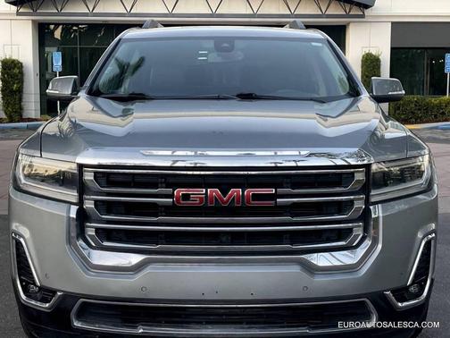 2023 GMC Acadia AWD SLT