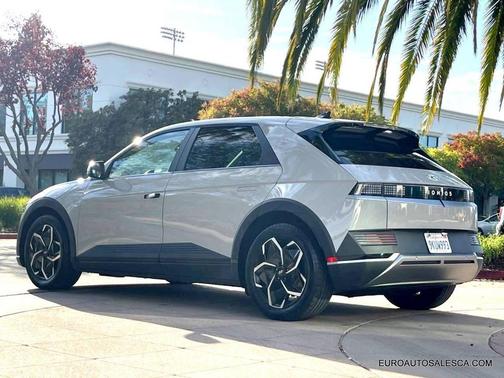 2024 Hyundai IONIQ 5 SEL