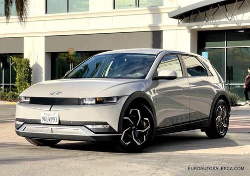 2024 Hyundai IONIQ 5 SEL