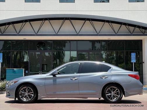 2017 INFINITI Q50 3.0t Signature Edition