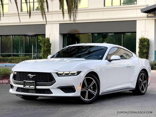 2024 Ford Mustang EcoBoost Premium
