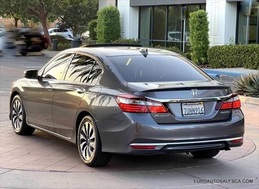 2017 Honda Accord Hybrid EX-L