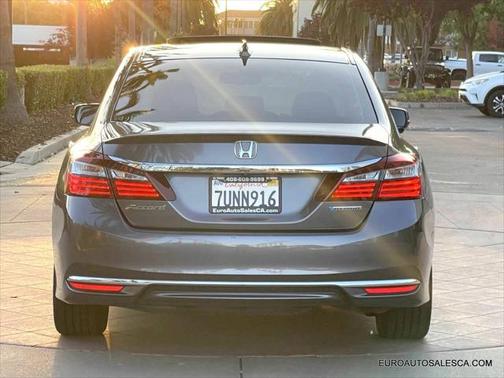2017 Honda Accord Hybrid EX-L