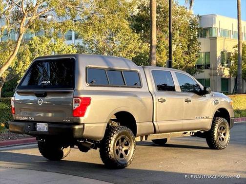 2017 Nissan Titan XD SV