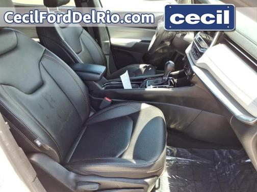 White 2024 Jeep Compass LIMITED