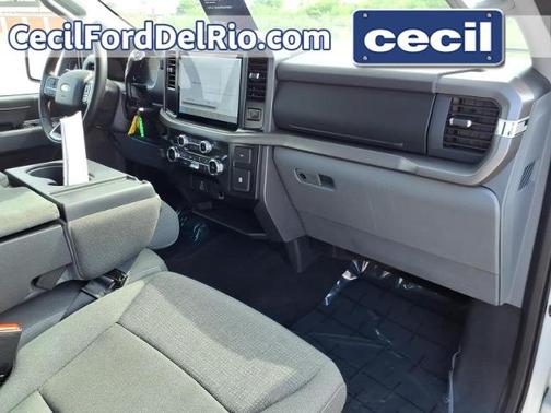 OXFORD WHITE 2025 Ford F-150 XLT