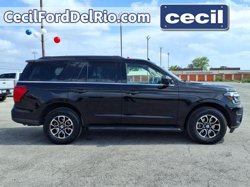 AGATE BLACK METALLIC 2024 Ford Expedition XLT