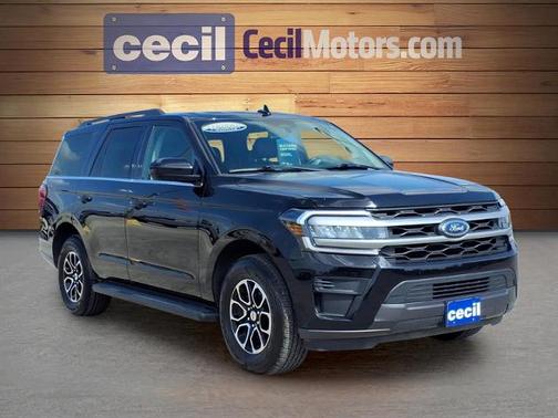 AGATE BLACK METALLIC 2024 Ford Expedition XLT