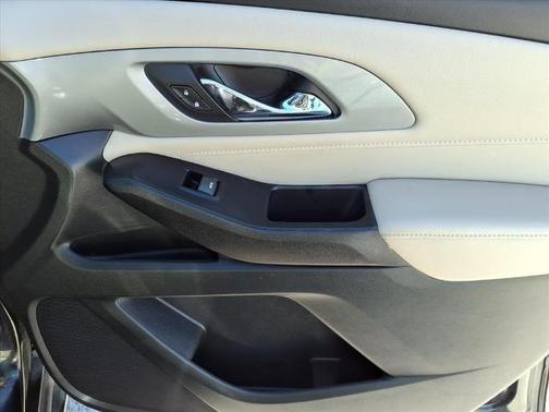 2023 Chevrolet Traverse LS W/1LS